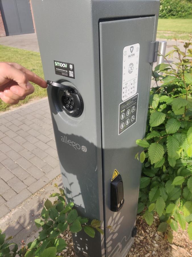 De Konik Hotel Uikhoven Bagian luar foto